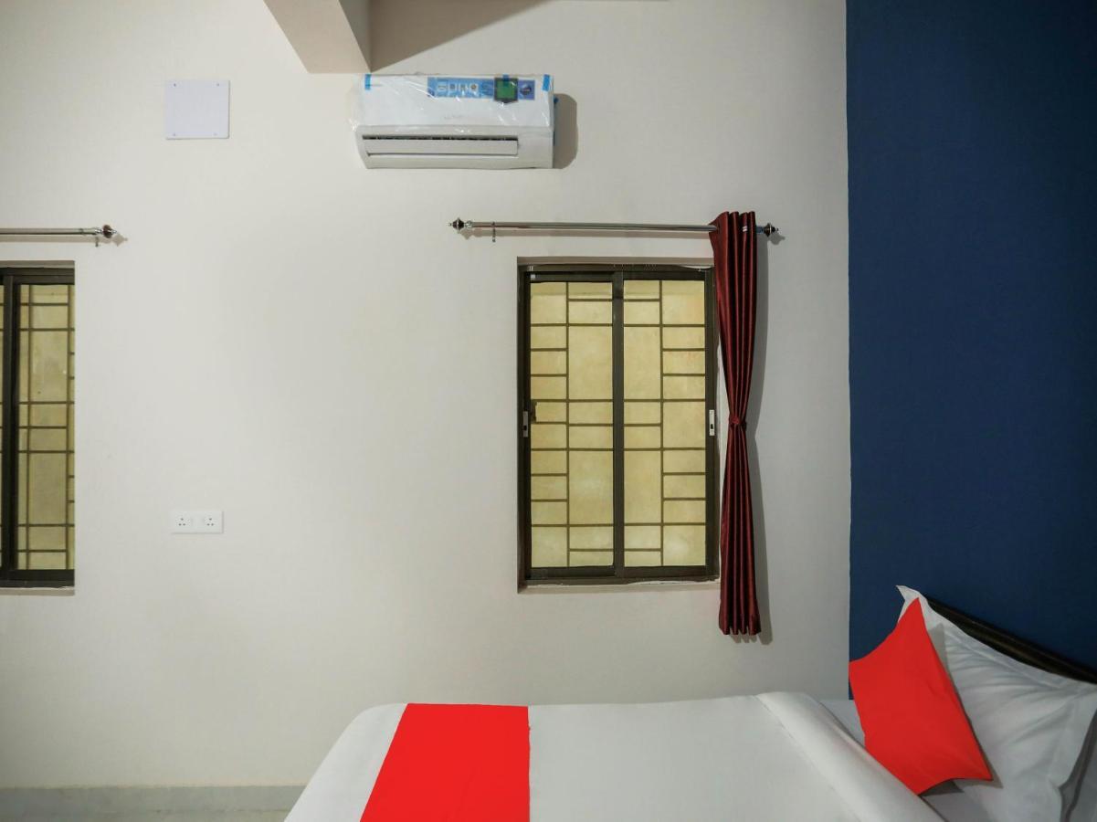 Flagship 76560 Hotel Vanss Bhubaneswar Exterior foto